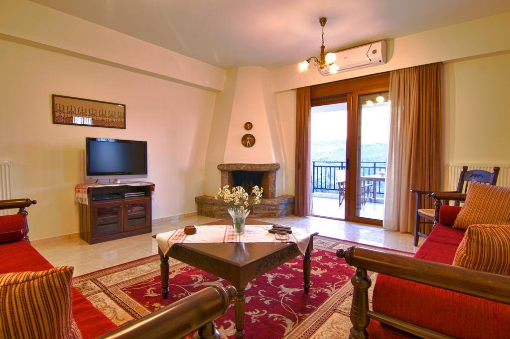 Aposeti Villas Petrochori  Rum bild